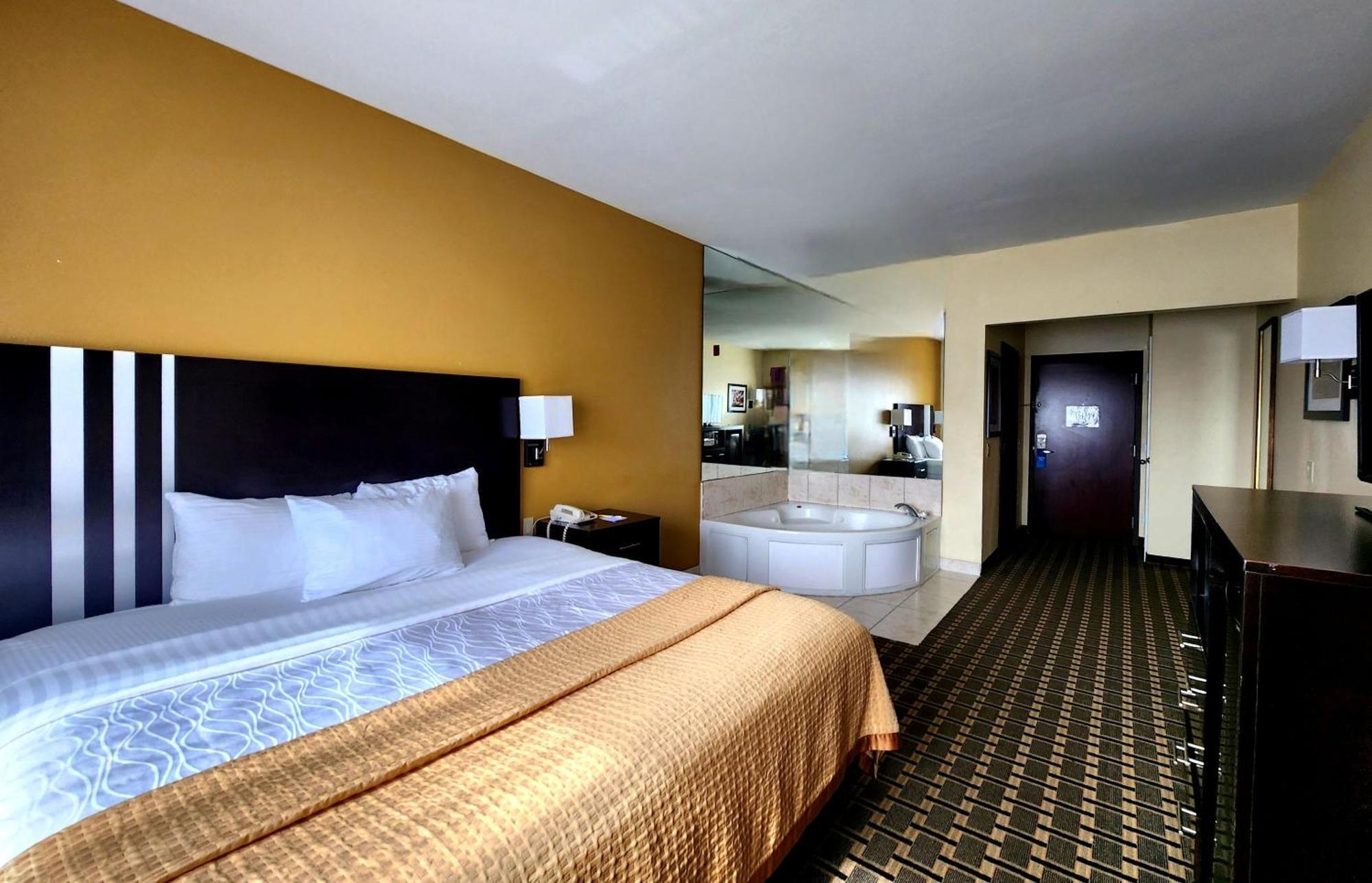 Days Inn & Suites By Wyndham Sam Houston Tollway Jersey Village Εξωτερικό φωτογραφία