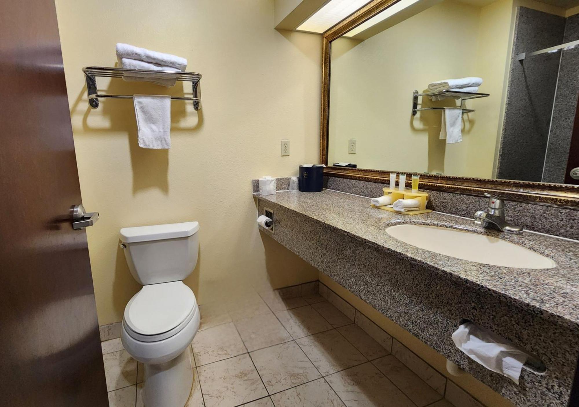 Days Inn & Suites By Wyndham Sam Houston Tollway Jersey Village Εξωτερικό φωτογραφία