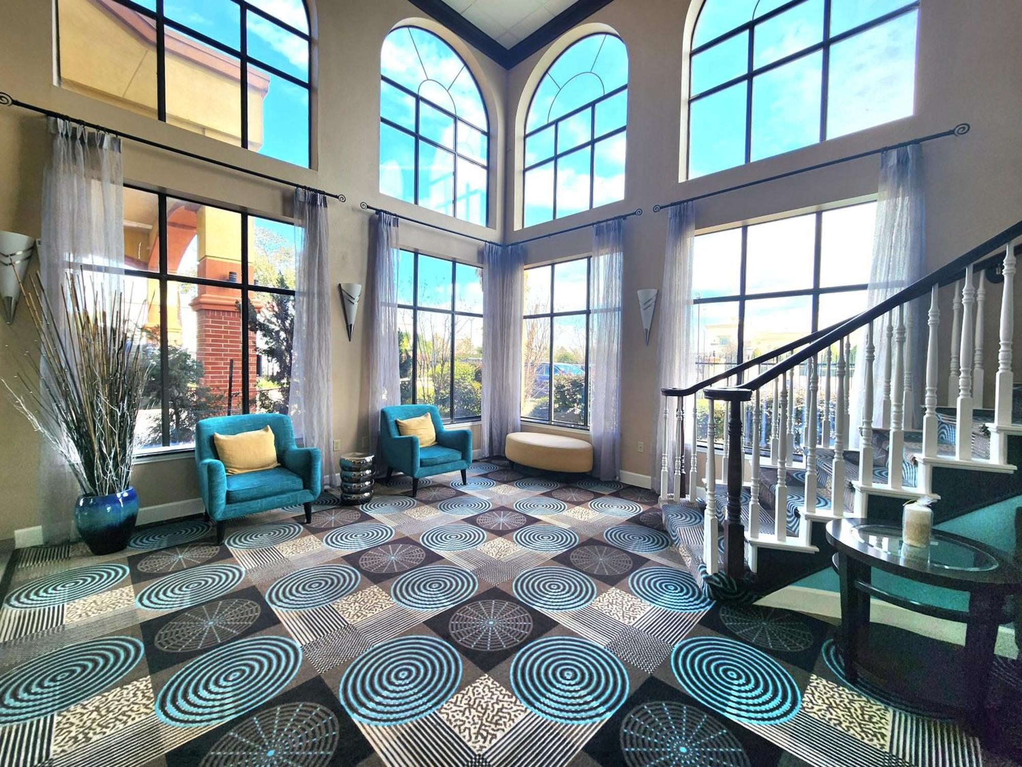 Days Inn & Suites By Wyndham Sam Houston Tollway Jersey Village Εξωτερικό φωτογραφία